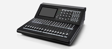 32 Channels Digital Mixing Console